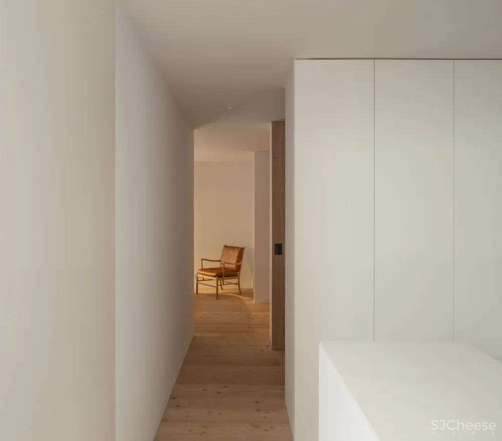 Francesc Rifé | Ana Apartment , 西班牙极简公寓