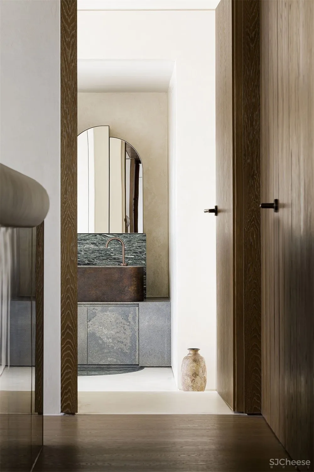 香港“不完美”侘寂美学私宅 NCDA