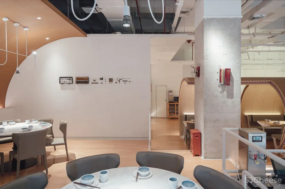 厦门 树厨·闻 黔菜餐厅 至少是设计