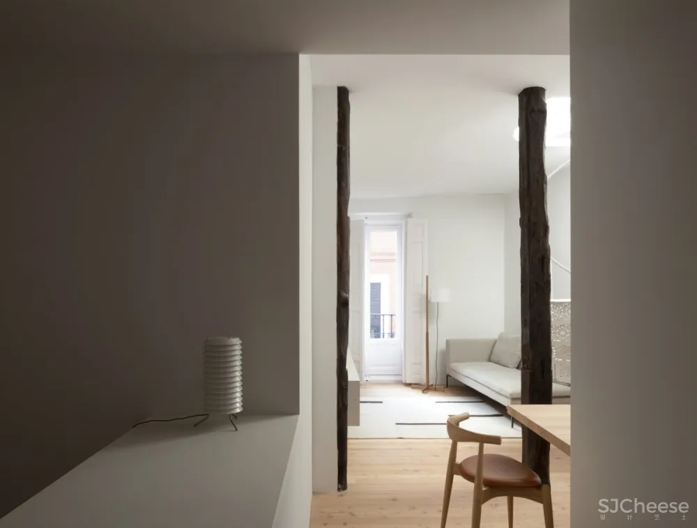 Francesc Rifé | Ana Apartment , 西班牙极简公寓