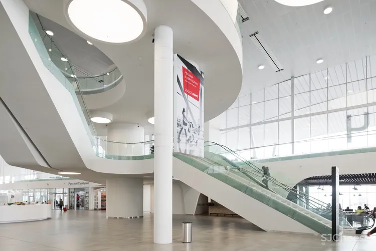 库鲁莫奇(Kurumoch)国际机场和贵宾室Nefa建筑事务所