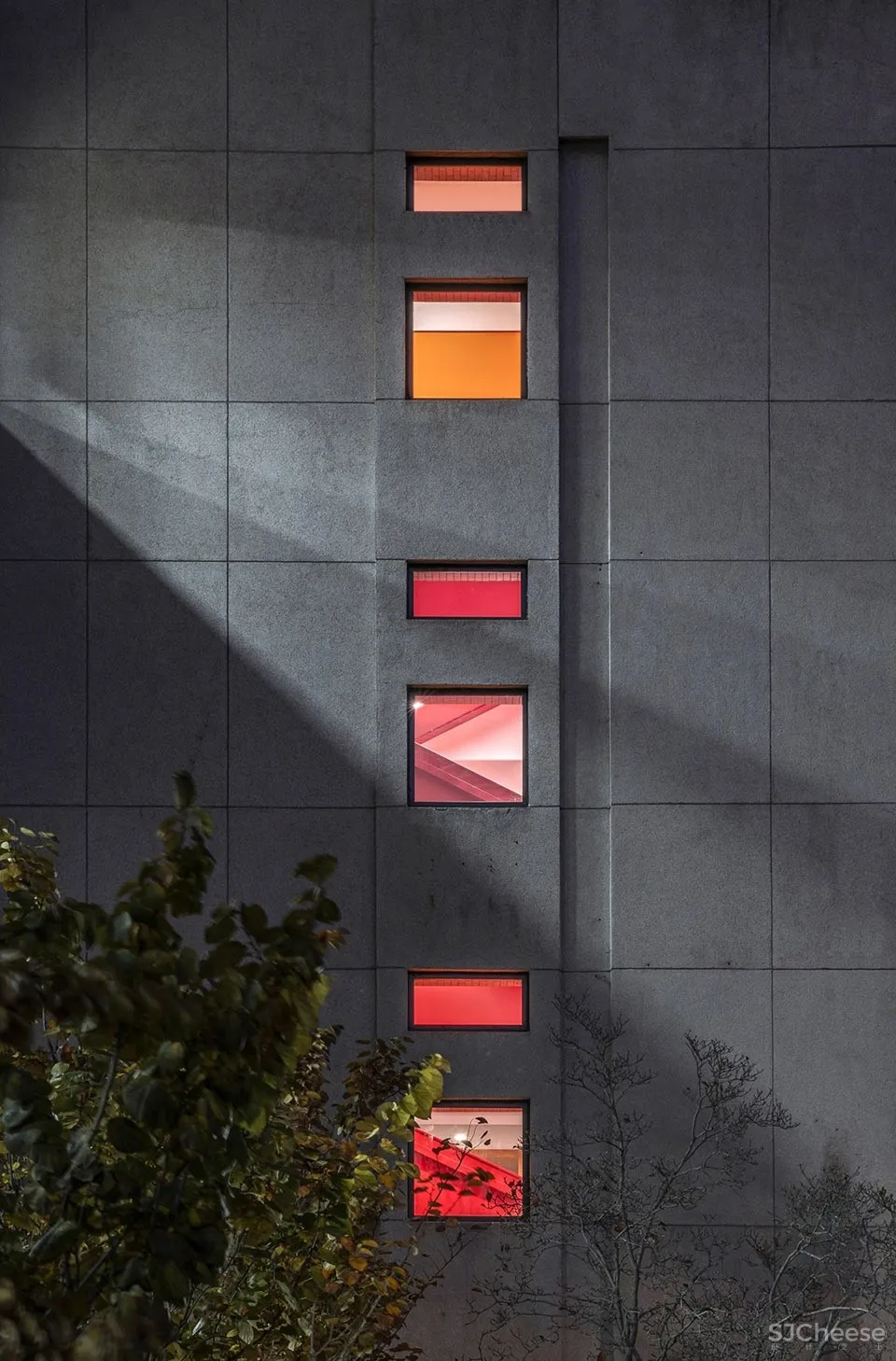 清华大学第四教学楼室内空间改造