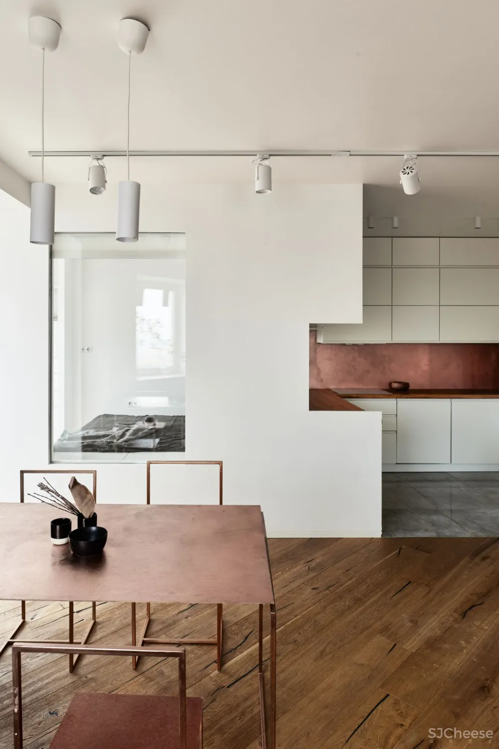 远离喧嚣·莫斯科极简住宅 Ruetemple Studio