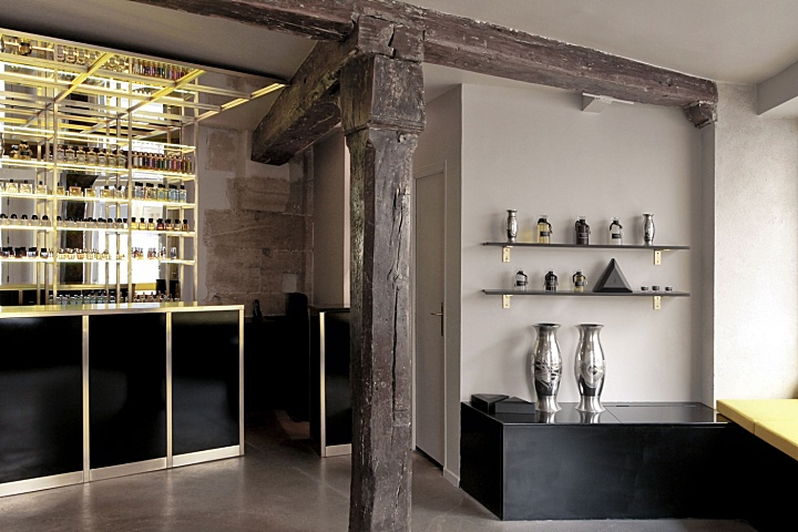 The Liquides Perfume Bar in Marais, Paris