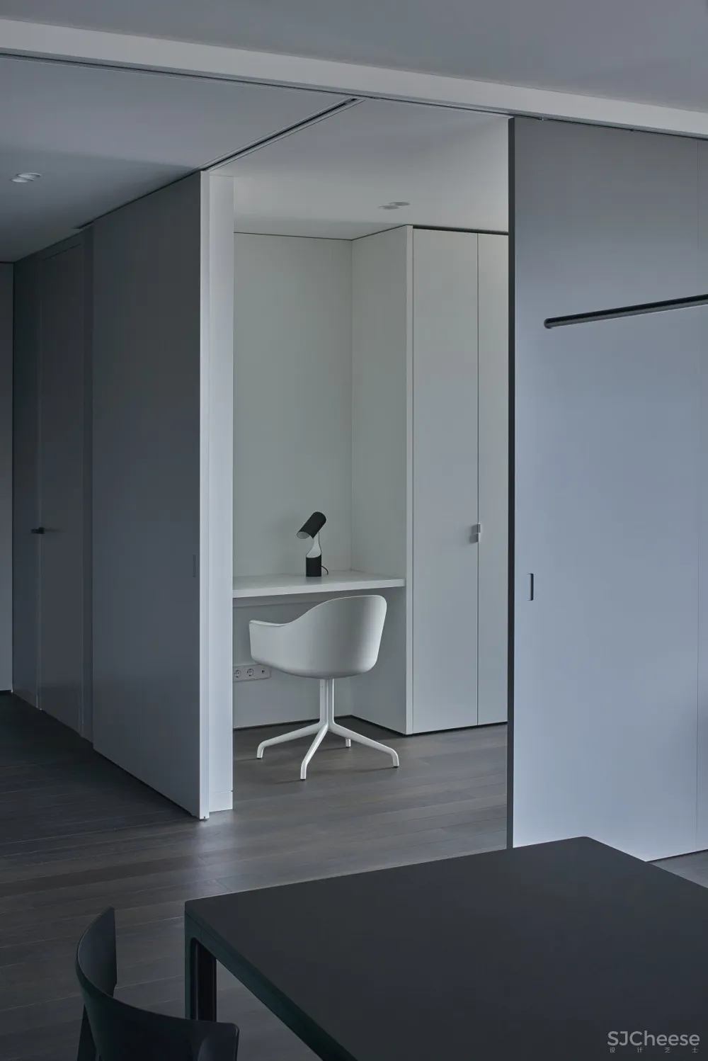 AKTA | Lvovo Apartment , 美学与功能的完美平衡