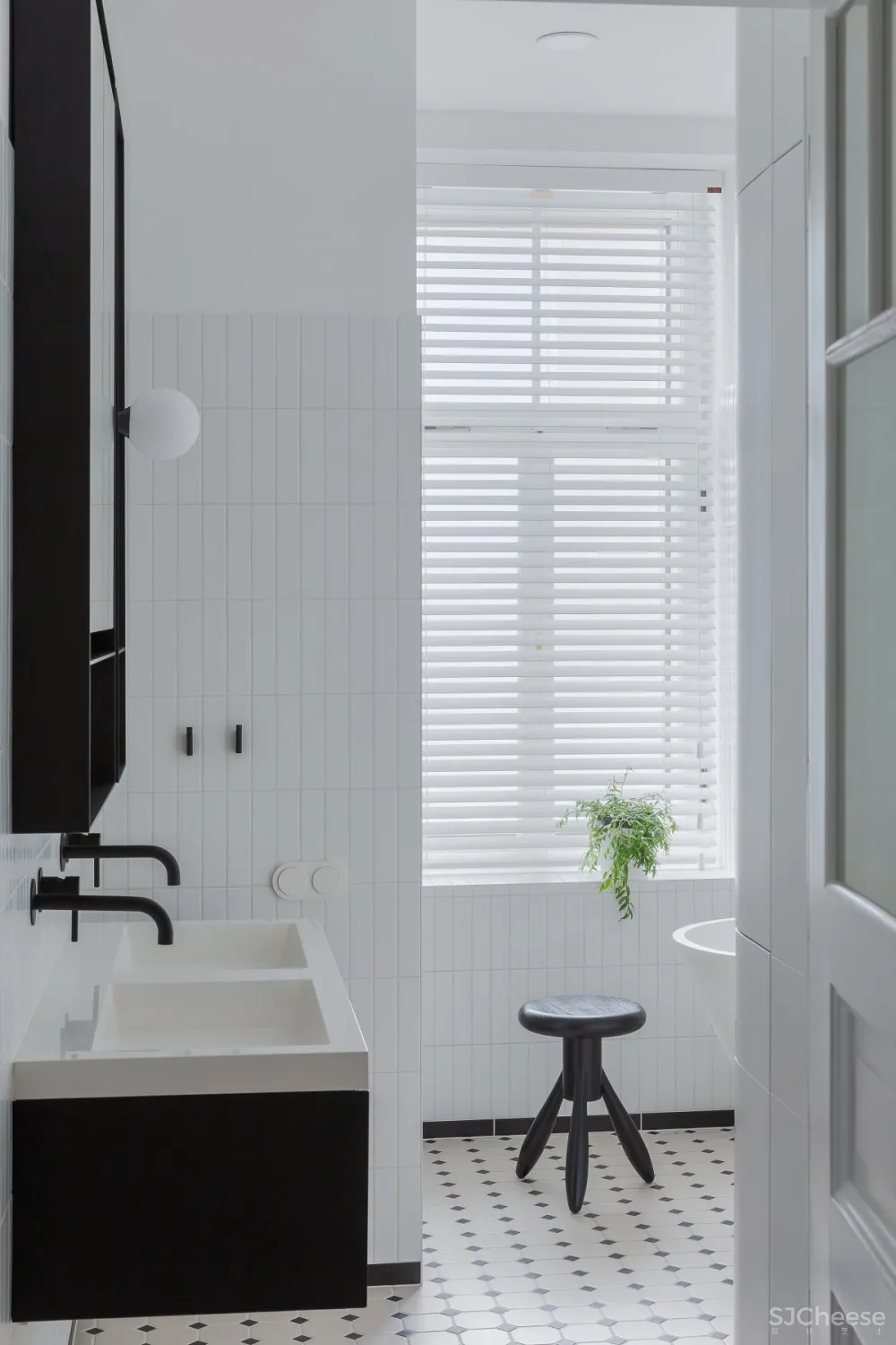 AKTA | Riga Apartment , 细节与优雅的平衡