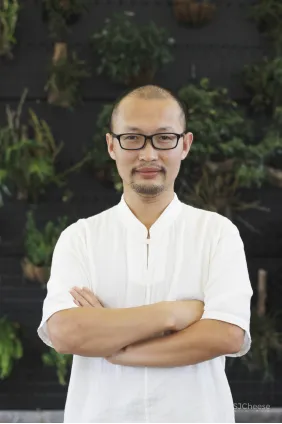 襄阳华侨城天鹅堡样板房 胡中维室内建筑设计