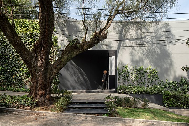 Francesc Rifé | ADH House , 具有秩序感的极简别墅