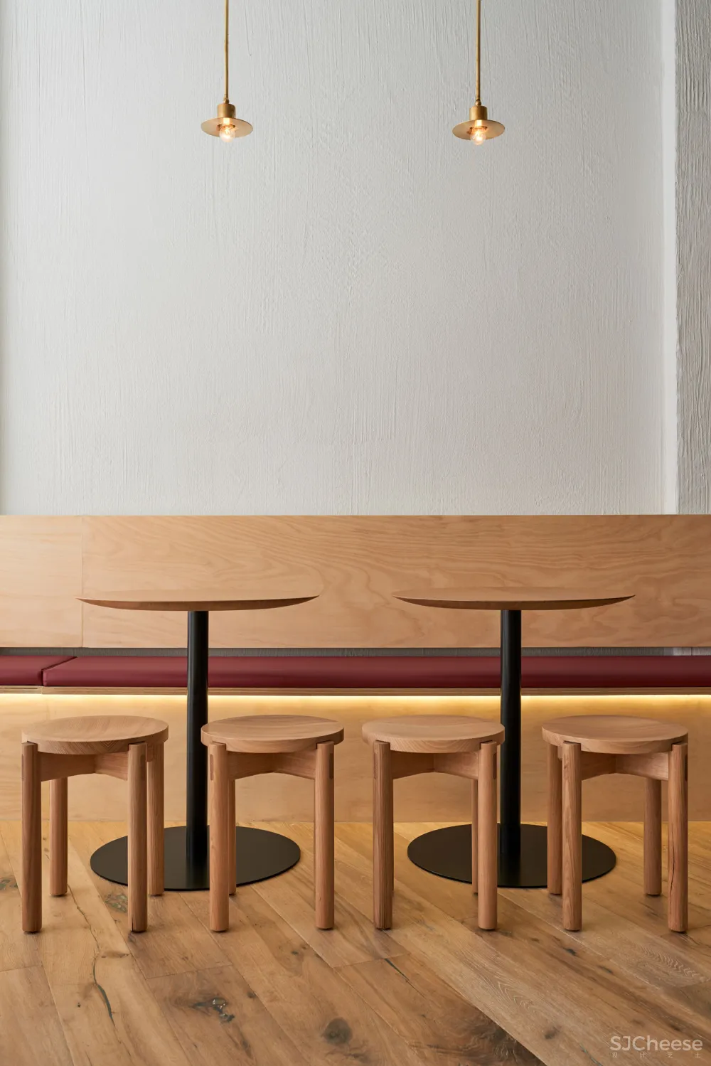 Yukie Snack Bar by P E K STUDIO