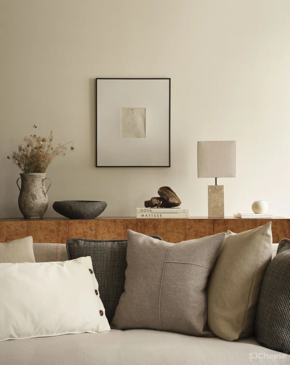 Danielle Siggerud | Copenhagen Apartment , 持久低调的极简主义