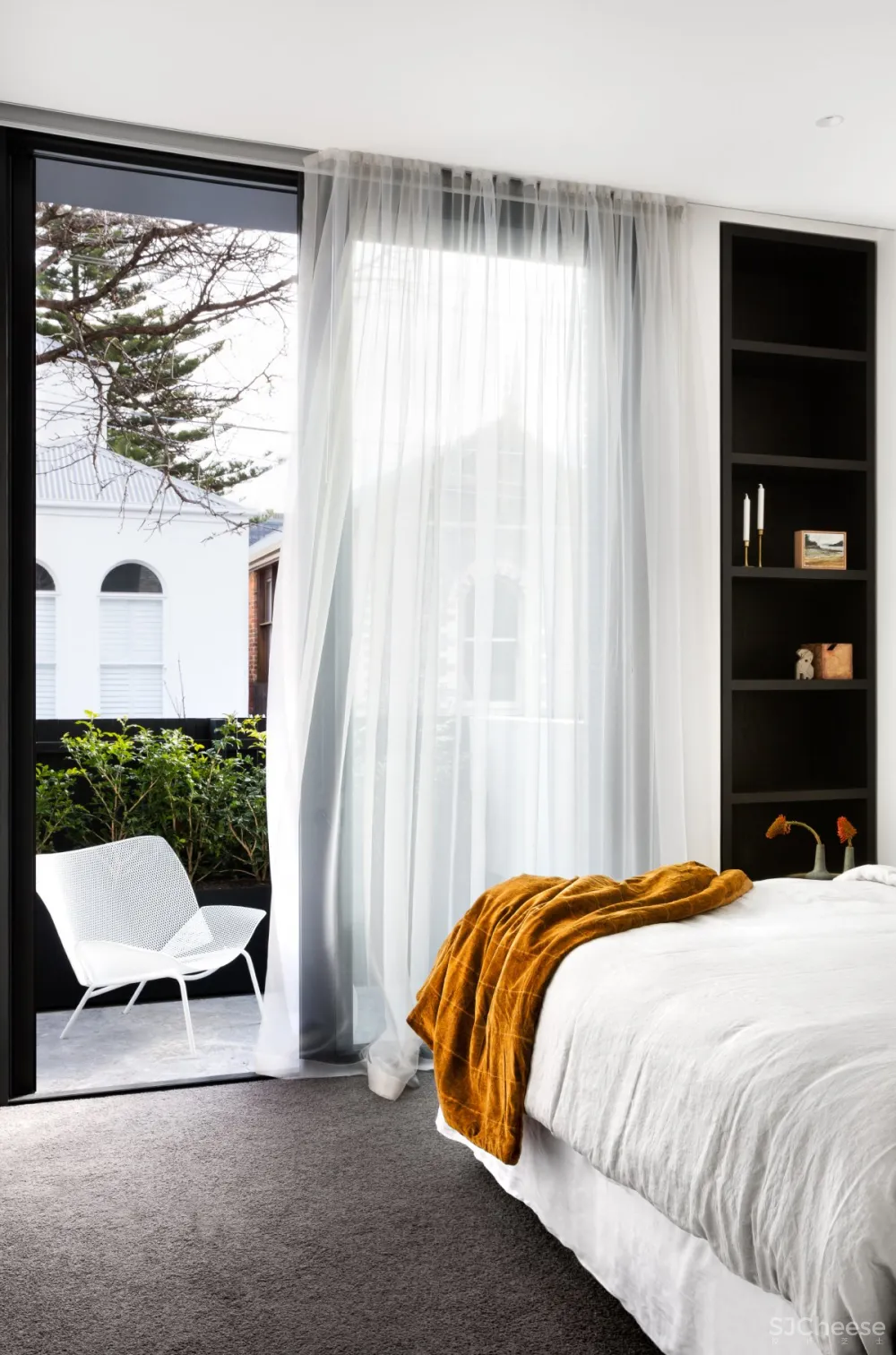 Cera Stribley | Caroline , 当代鲜明的古朴住宅