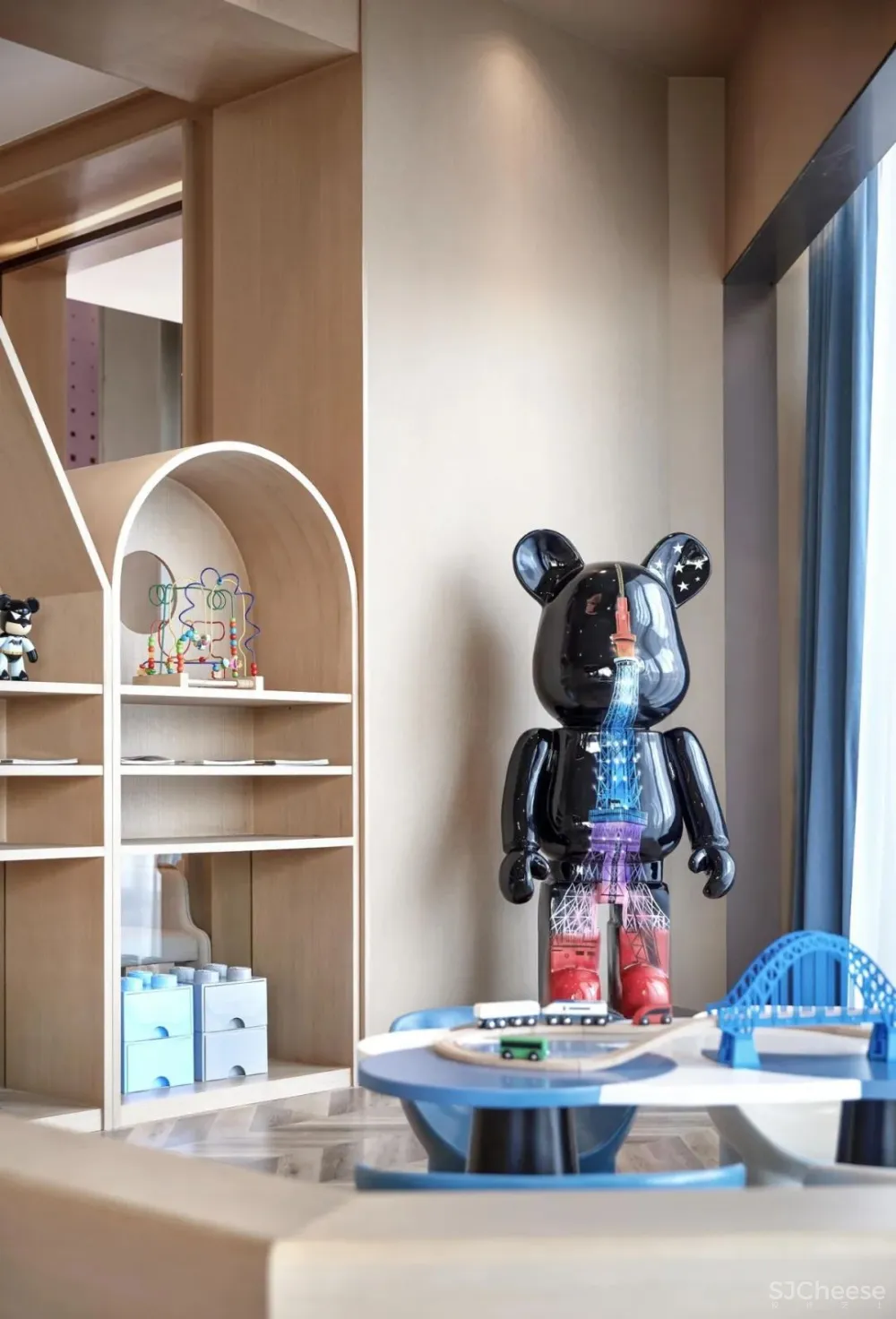 万科·天地未来城——科幻艺术的解构与融合 CLV赛拉维