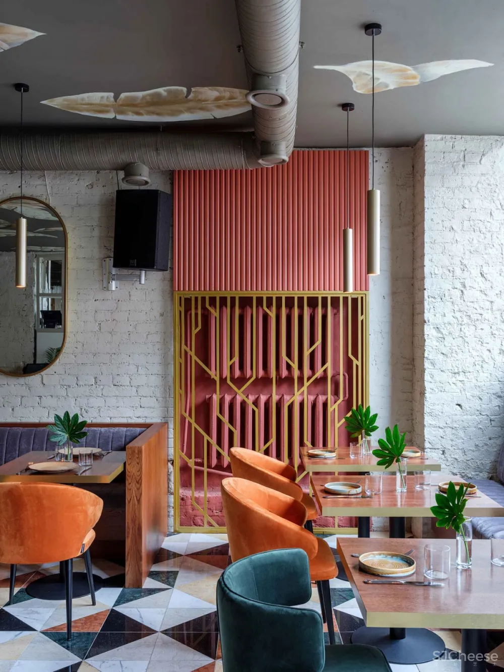 Anastasia Kasparyan | Sapiens餐厅 , 明亮多彩的餐饮空间