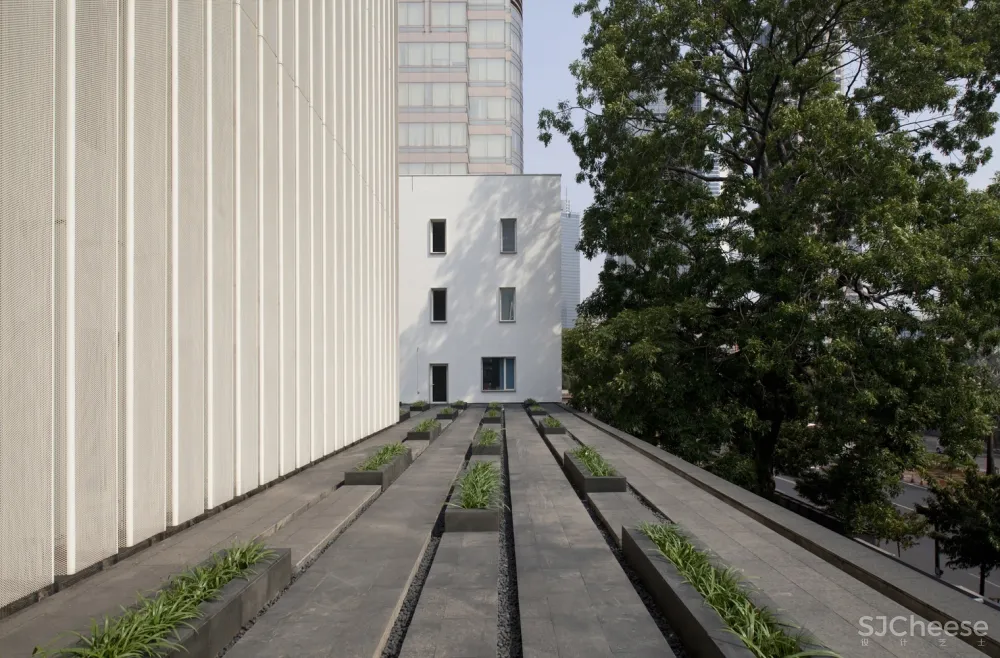 Embassy of France and French Institute in Jakarta Segond