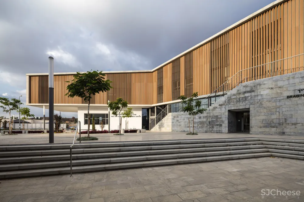 Rehovot Community Center Kimmel Eshkolot Architects