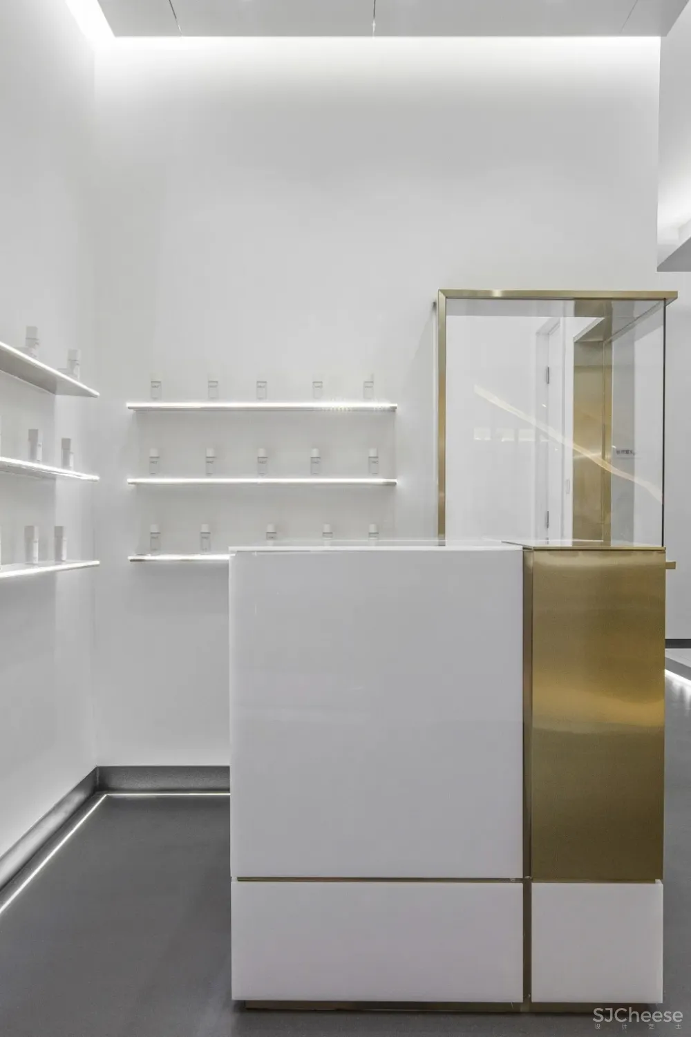 汇聚、开放、包容的科技空！