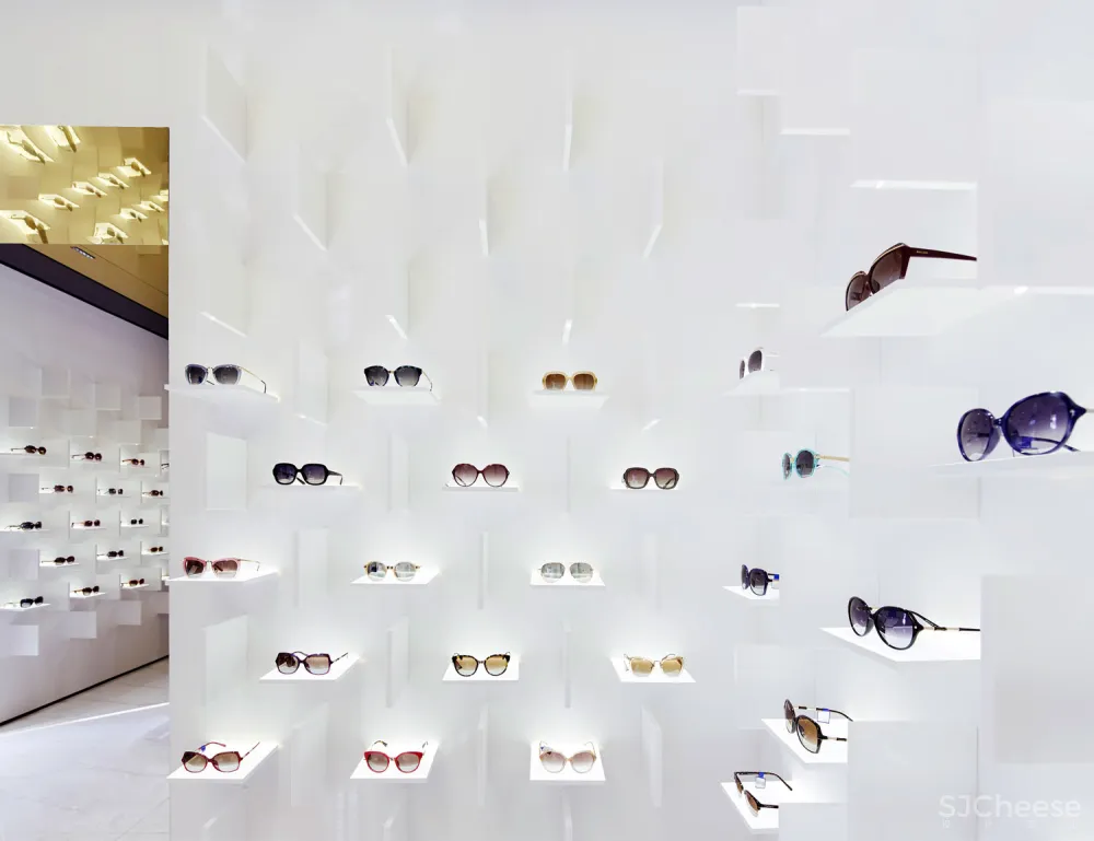 Bolon Eyewear Flagship Store by Ippolito Fleitz