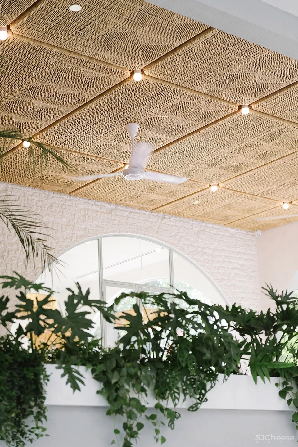 新加坡Merci Marcel咖啡厅酒吧Orchard路店 HUI DESIGNS