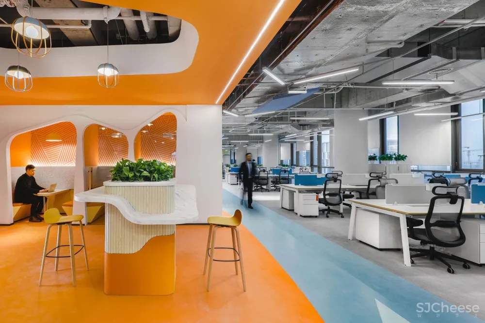 上海·“马克华菲”服装公司总部办公空间 研趣品牌