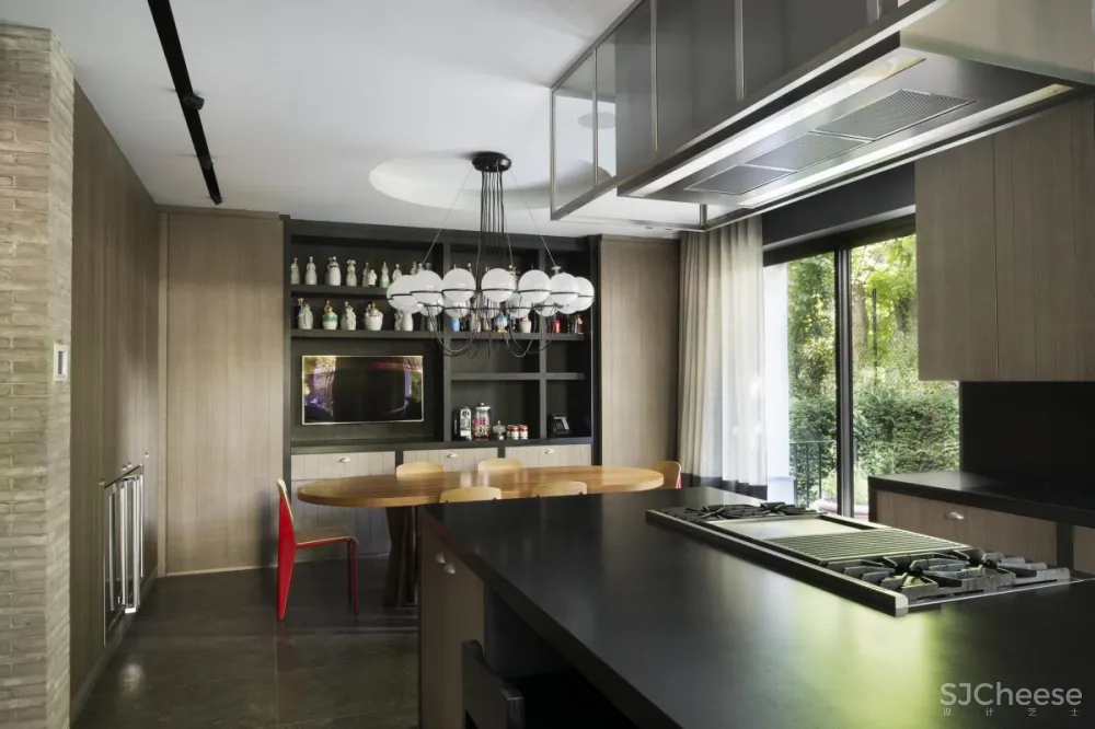 Charles Zana | Saint James , 独特住宅的完美典范