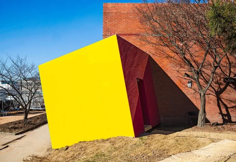 Pavilion Library SpaceTong (ArchiWorkshop)