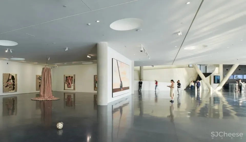 上海油罐艺术中心” ,一个无边界的美术馆 OPEN