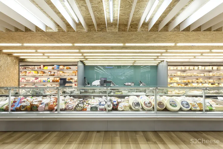 Thanopoulos 超市 Klab architecture