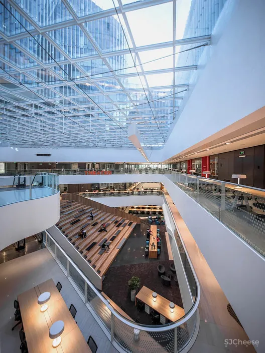 北京光华路SOHO二期3Q大楼 AIM Architecture