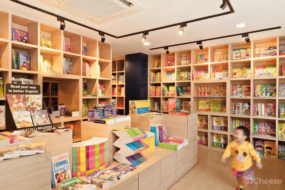 por wor inter bookstore