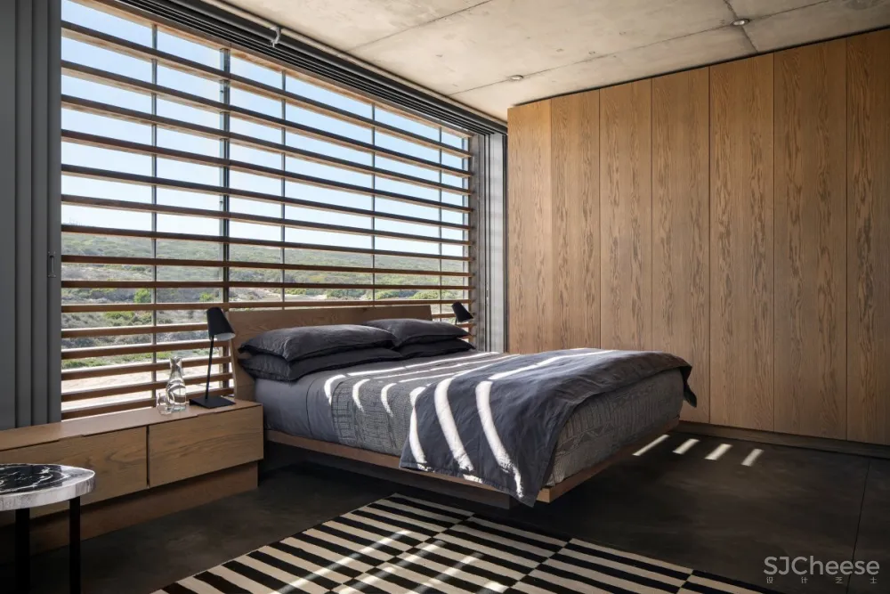 Gavin Maddock | Olive Tree Villa , 现代豪华的海滨别墅