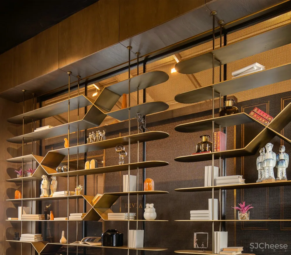 硬核奢雅住宅，感知金属质感的魅力！