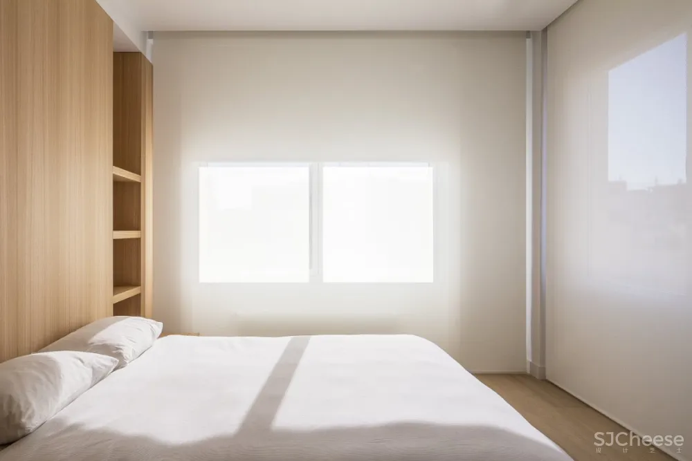 Francesc Rifé | RM Apartment , 舒适的简约公寓
