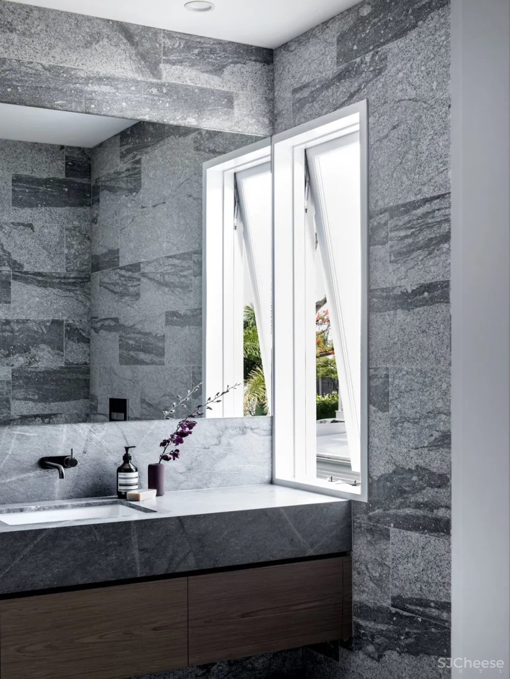 Kelder Architects | Avonleigh Queenslander , 一个有趣的家庭的梦想