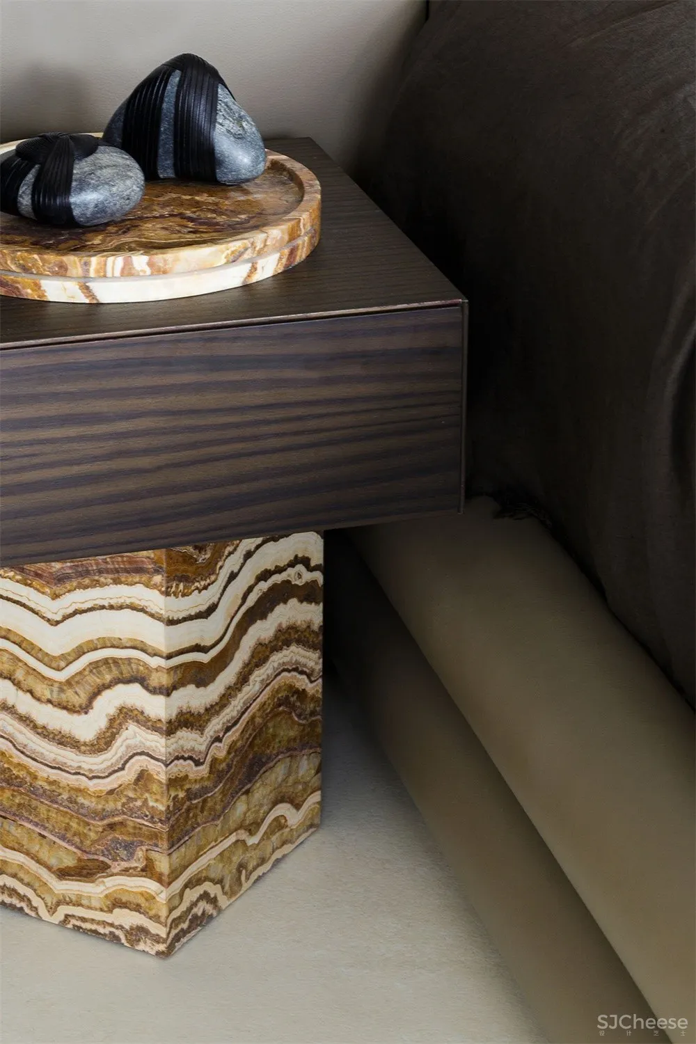 香港“不完美”侘寂美学私宅 NCDA