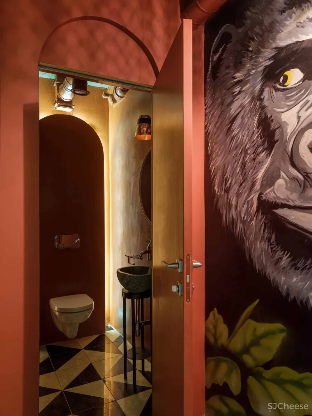 Anastasia Kasparyan | Sapiens餐厅 , 明亮多彩的餐饮空间