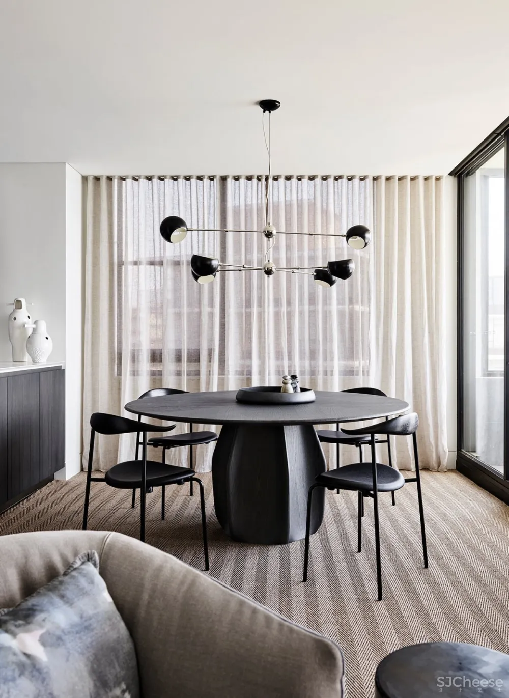 Hare & Klein | Cloud Apartment , 现代动态纹理的设计