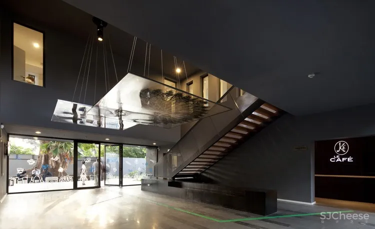 Embassy of France and French Institute in Jakarta Segond