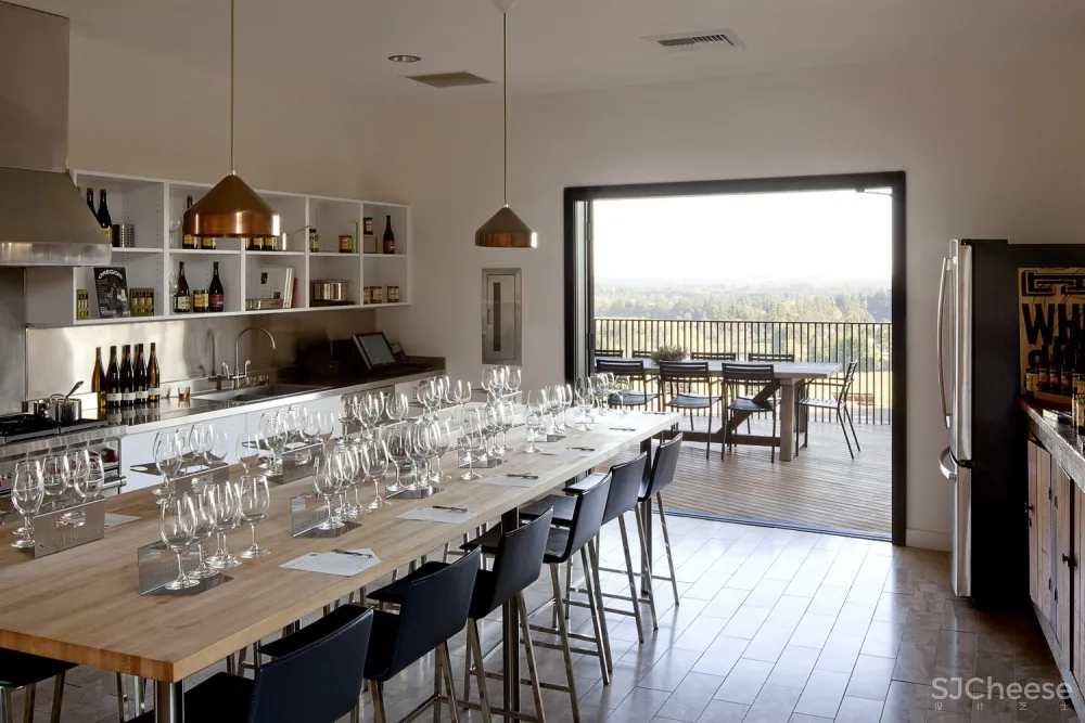 SokolBlosser 酒庄品酒室 Allied Works 事务所