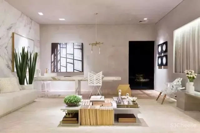 墙面巧用光，开个炫炫的家具店