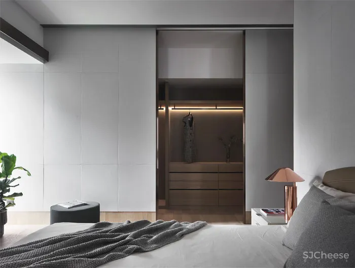 高层住宅楼内的公寓 MoleDesign