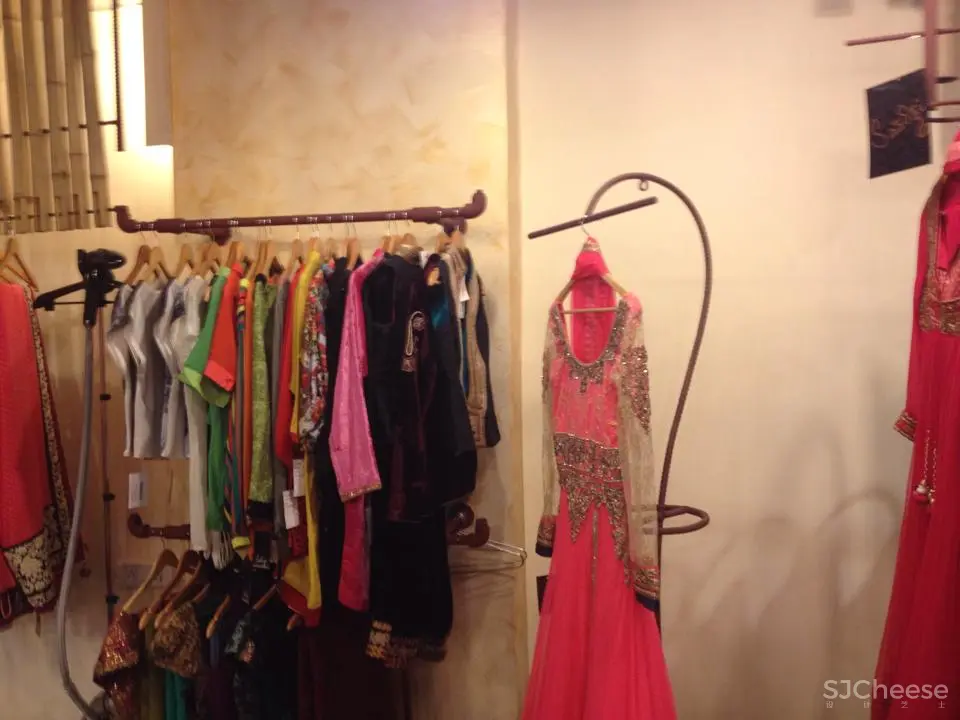saadgi multi designer store