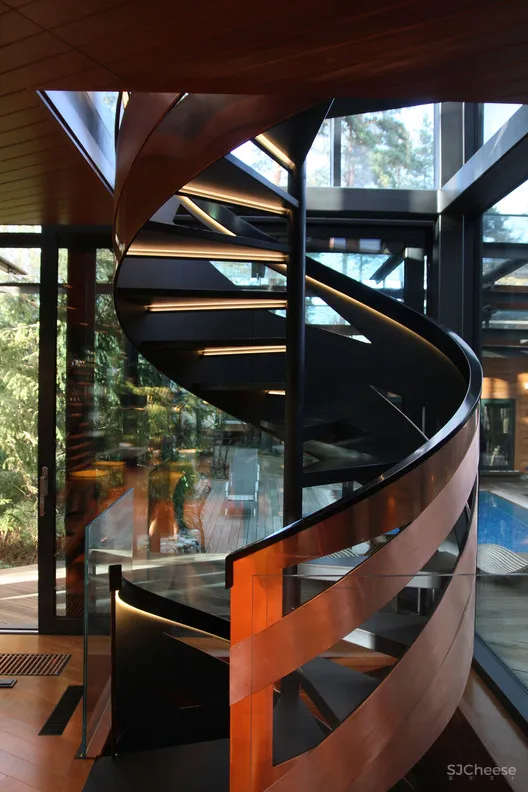 树林中的健身会所 Horomy 设计工作室