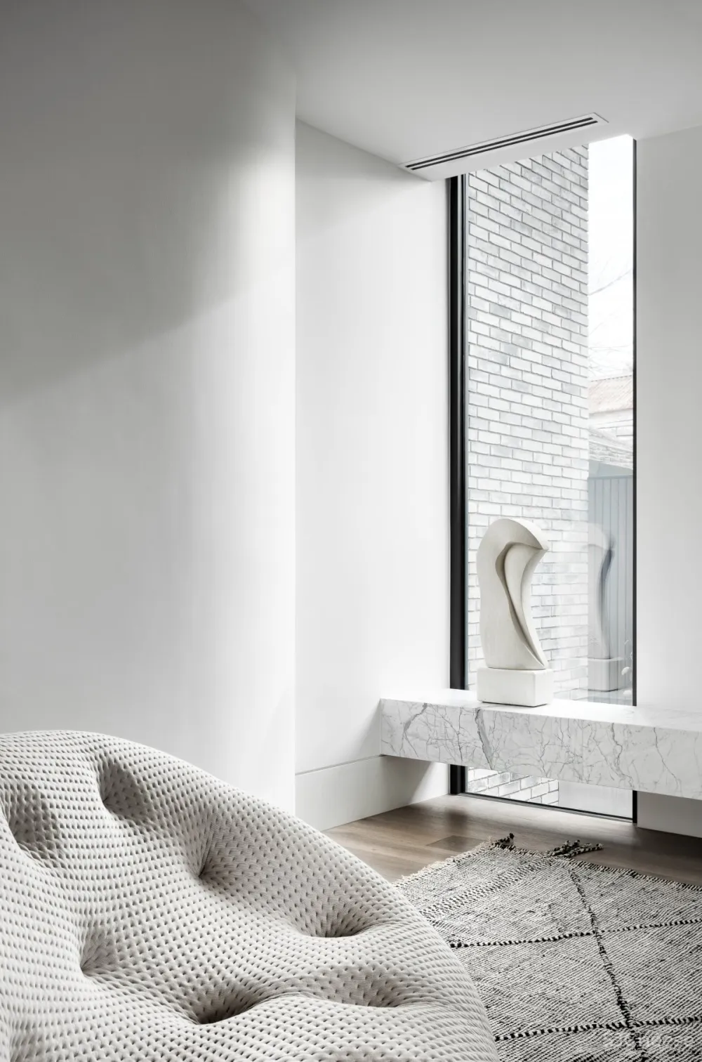 Cera Stribley | Caroline , 当代鲜明的古朴住宅