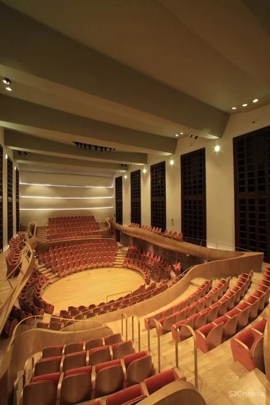 Violin Museum and Auditorium Giovanni Arvedi ARKPABI GIORGIO PALU’ E MICHELE BIANCHI ARCHITETTI