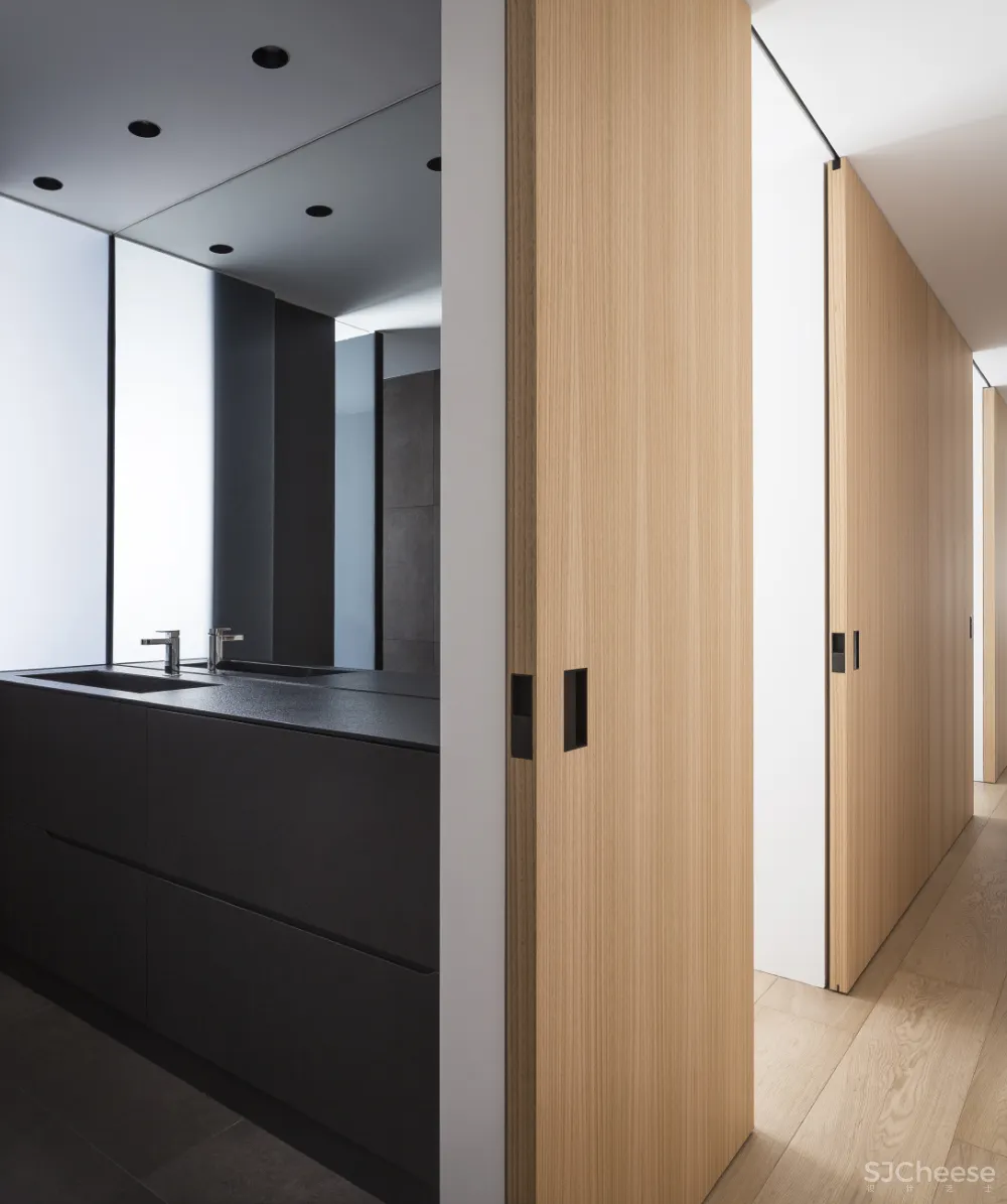 Francesc Rifé | RM Apartment , 舒适的简约公寓