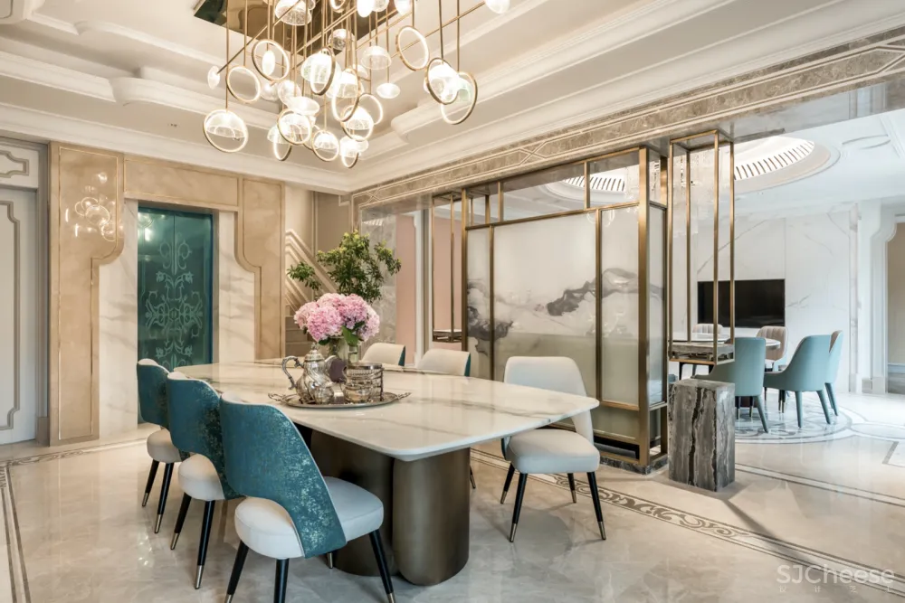 充满浪漫的阳光大宅在成都的私宅内低调呈现