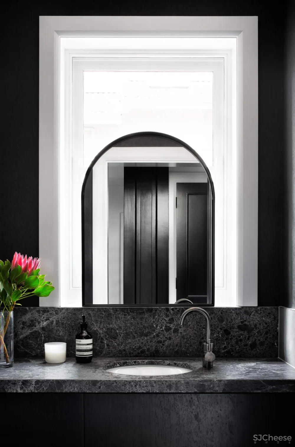 Cera Stribley | Glyndebourne , 当代生活的需求和审美