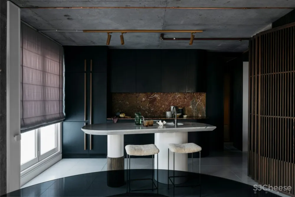 Amber Road | Gentleman's Residence , 传统丰富的格调公寓