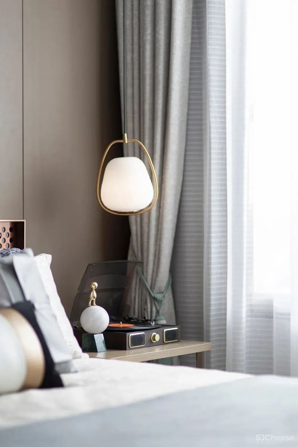 吴文粒:320㎡“醉美”顶层复式!