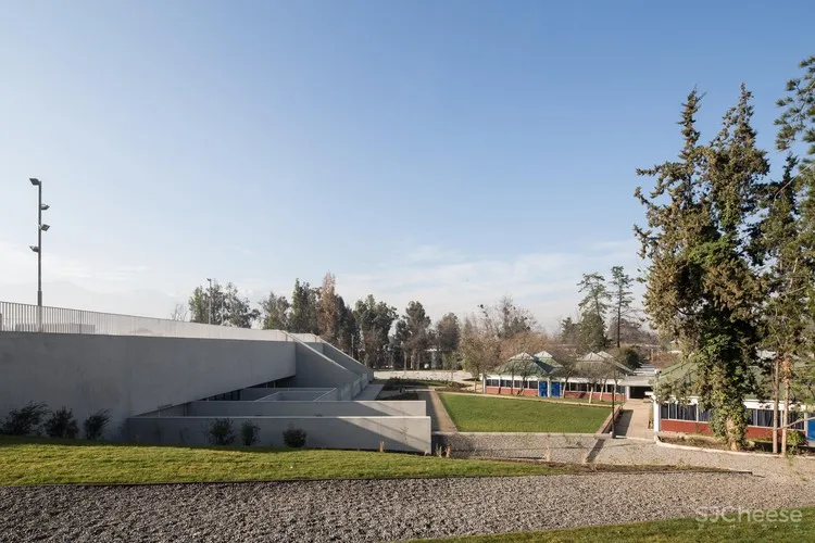 智利圣乔治学院体育馆 Gonzalo Mardones V. Arquitectos